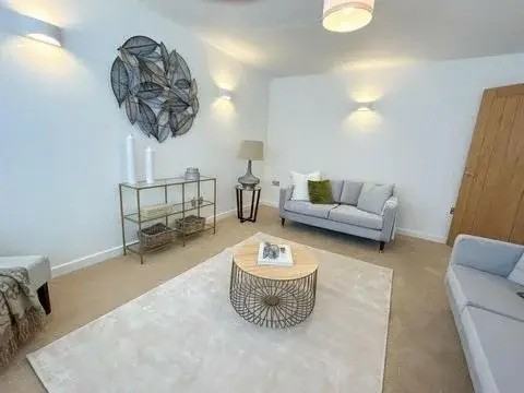 14671 Midway Rd - Photo 3 of 4