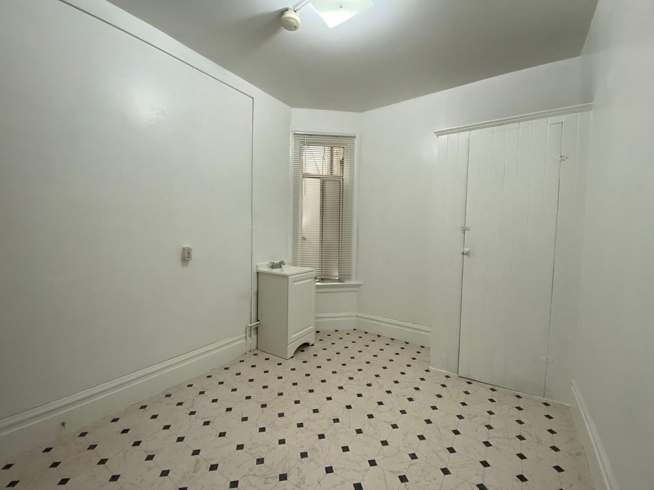 301 Columbus Ave #312 - Photo 3 of 10