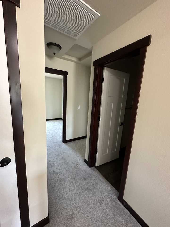 3323 Hoyt Ave #D - Photo 5 of 16