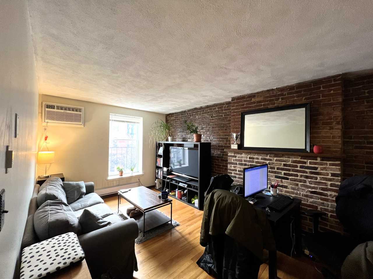 1 Salem St #2A - Photo 3 of 6