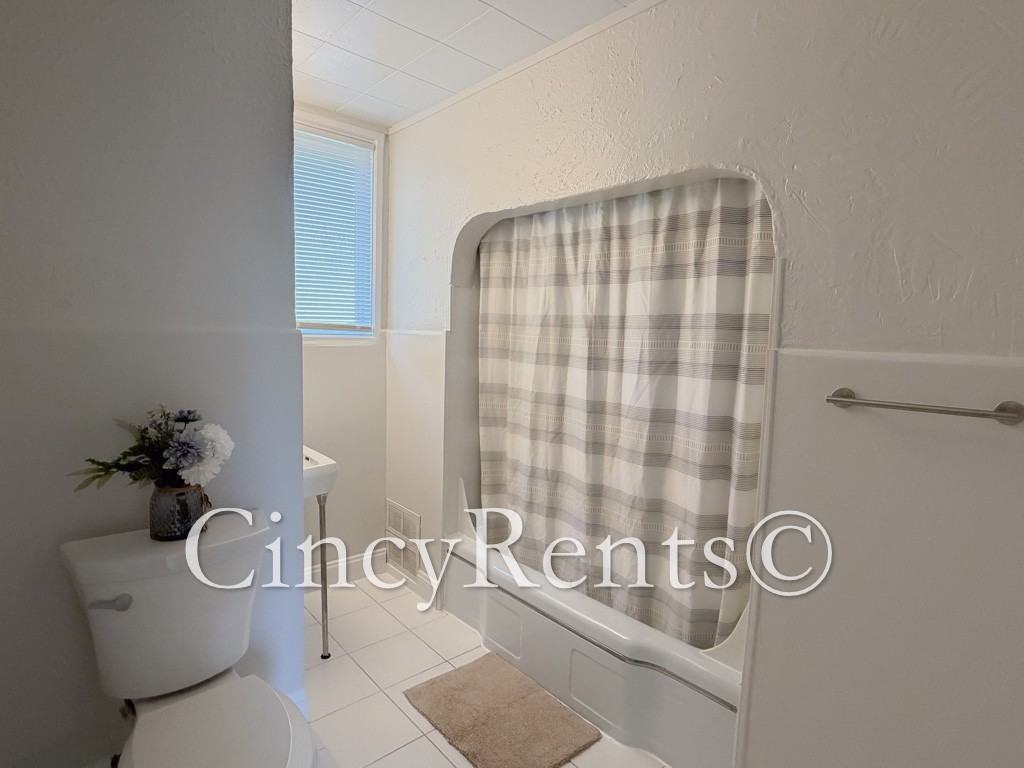 2235 Francis Ln #2 - Photo 7 of 12