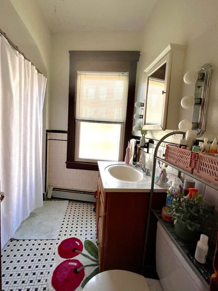 443 Hanover St #2 - Photo 6 of 16