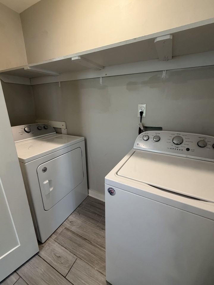 210 Bellmore Ave #104 - Photo 3 of 10