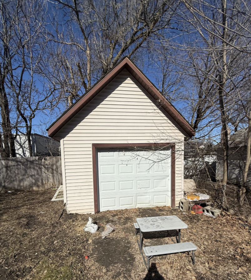 2610 Swayze St #NA - Photo 3 of 15
