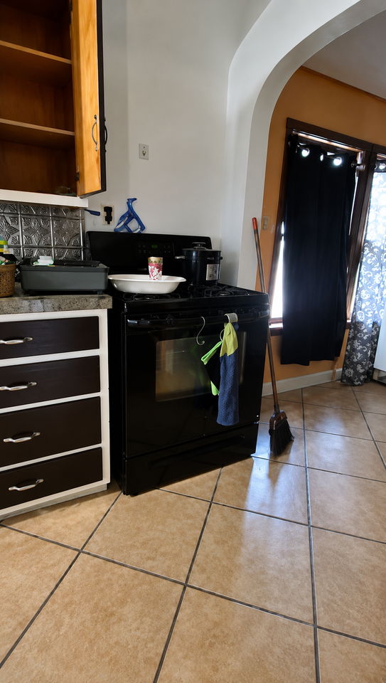 2610 Swayze St #NA - Photo 7 of 15