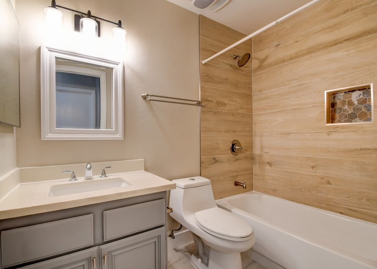 6420 Jean Lee Dr - Photo 6 of 11