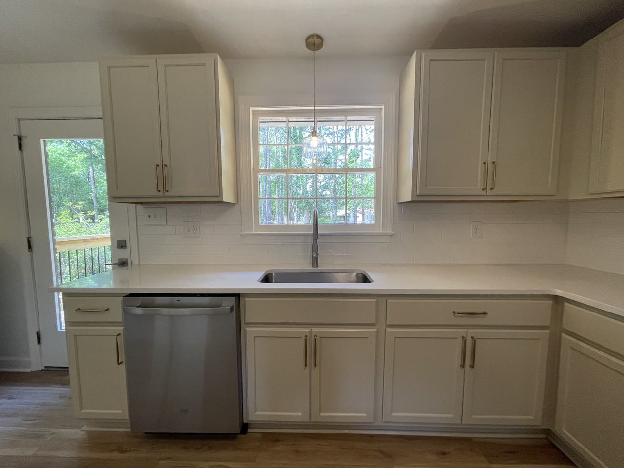 413 Hoff Ave #NA - Photo 6 of 18
