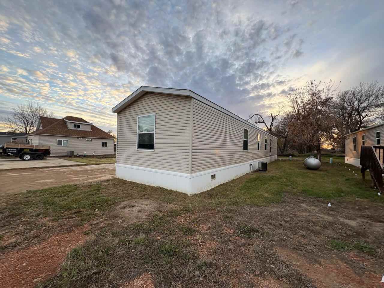 439 Mundy Ave #NA - Photo 2 of 14