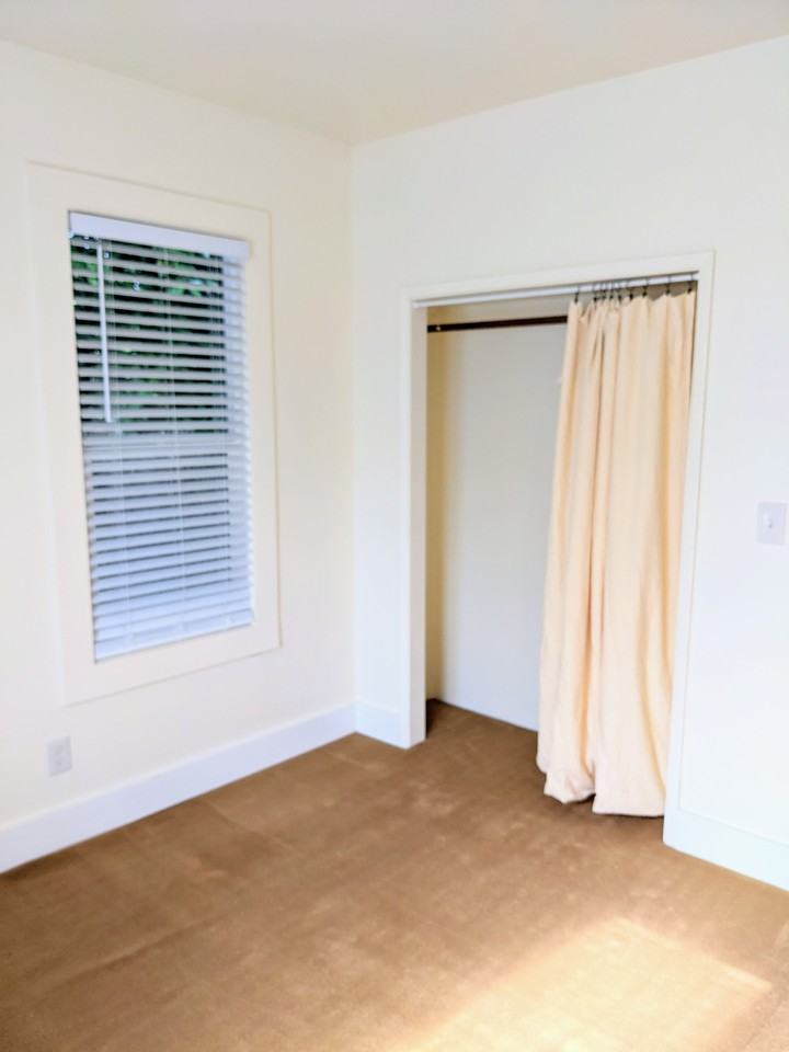 410 24th St #NA - Photo 5 of 12