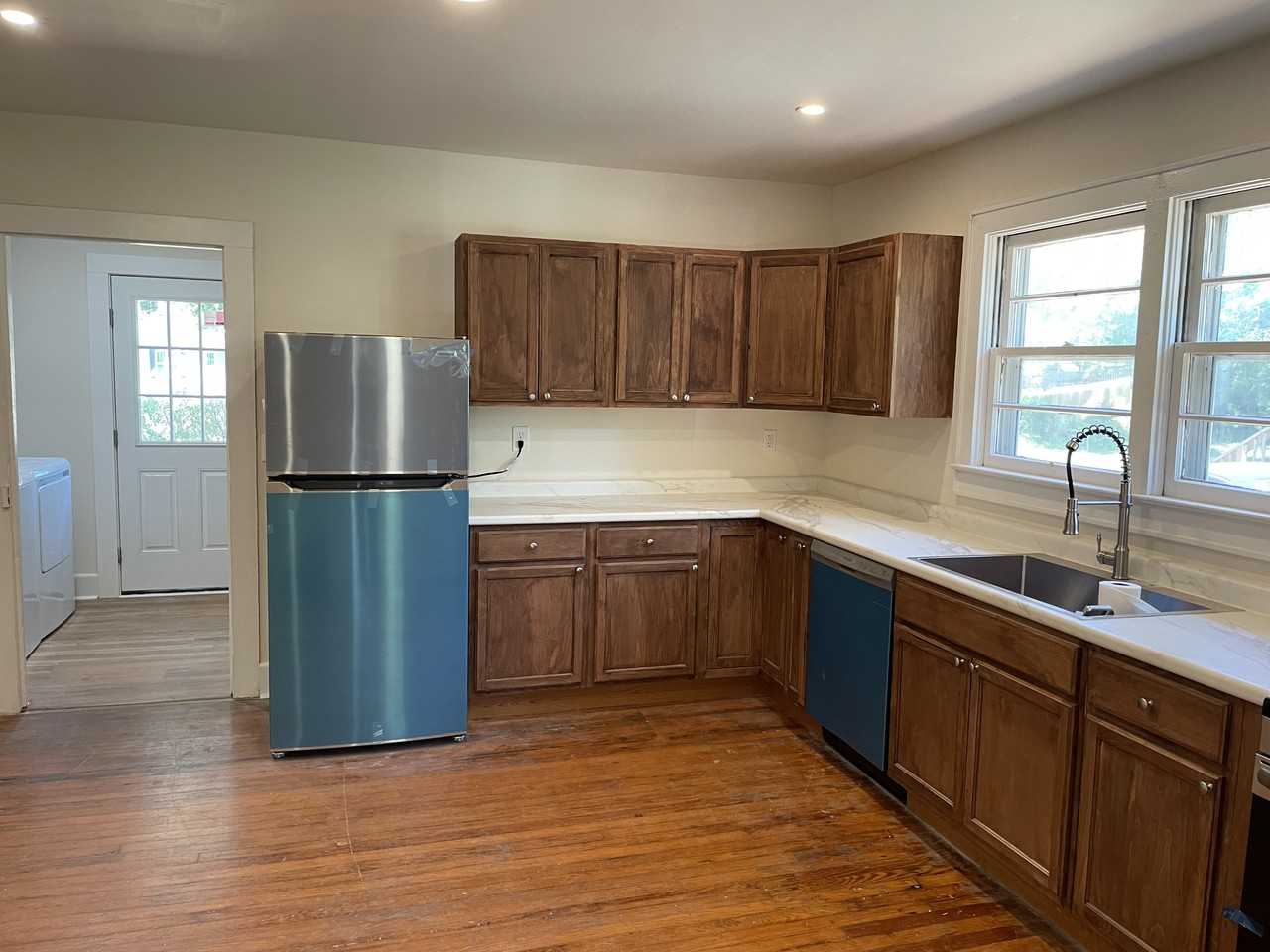 298 Werts St #NA - Photo 3 of 14
