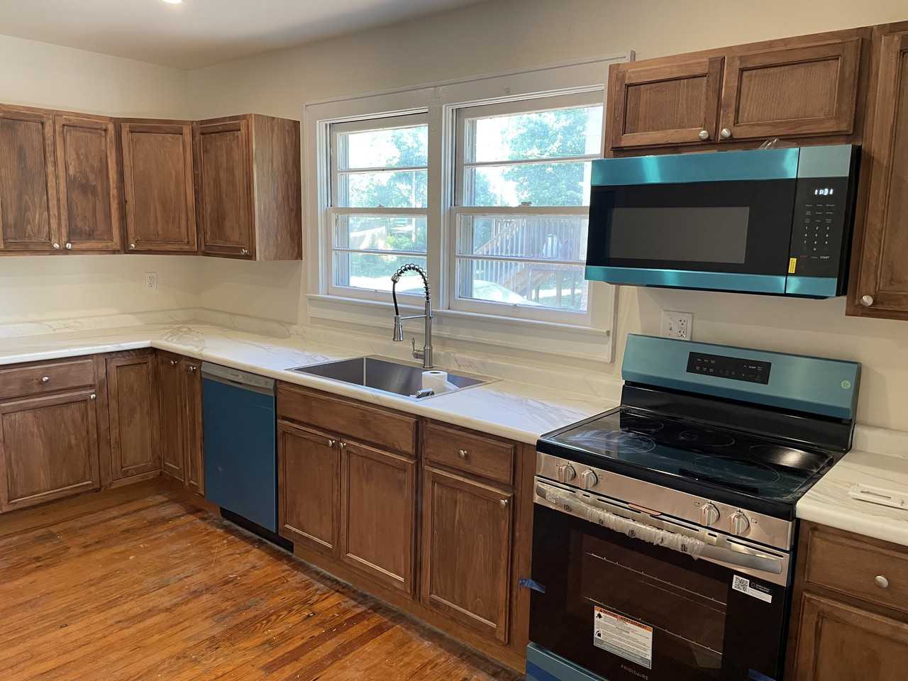 298 Werts St #NA - Photo 4 of 14