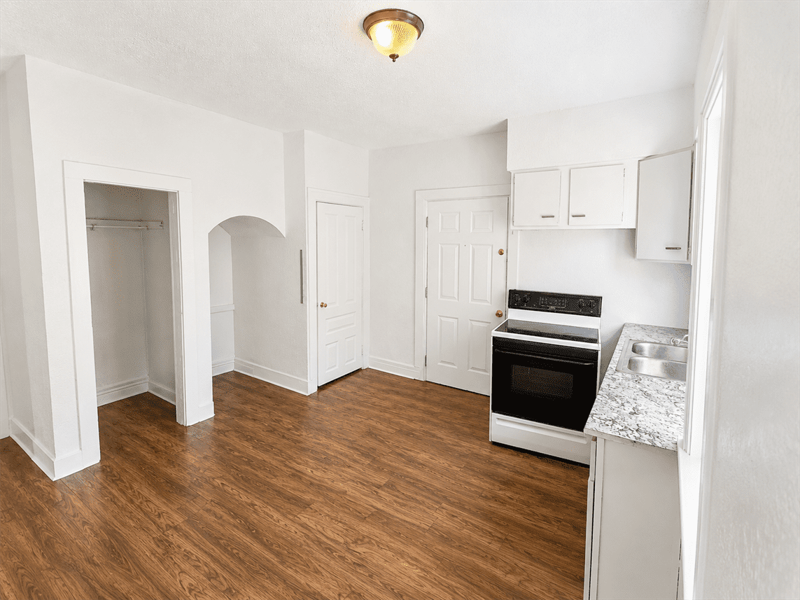 534 Geyer St #NA - Photo 2 of 12