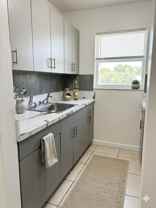 610 Ne 123rd St - Photo 1 of 1