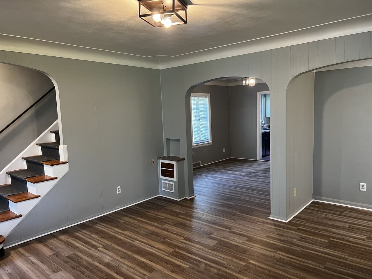 1116 Woodstock Ave - Photo 7 of 16