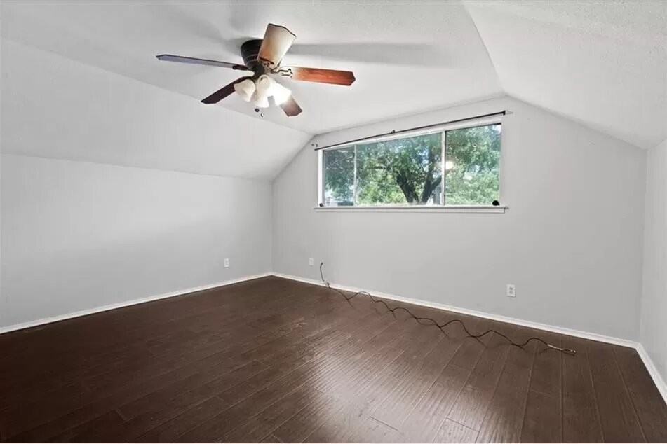 1523 Russell Glen Ln #NA - Photo 5 of 12