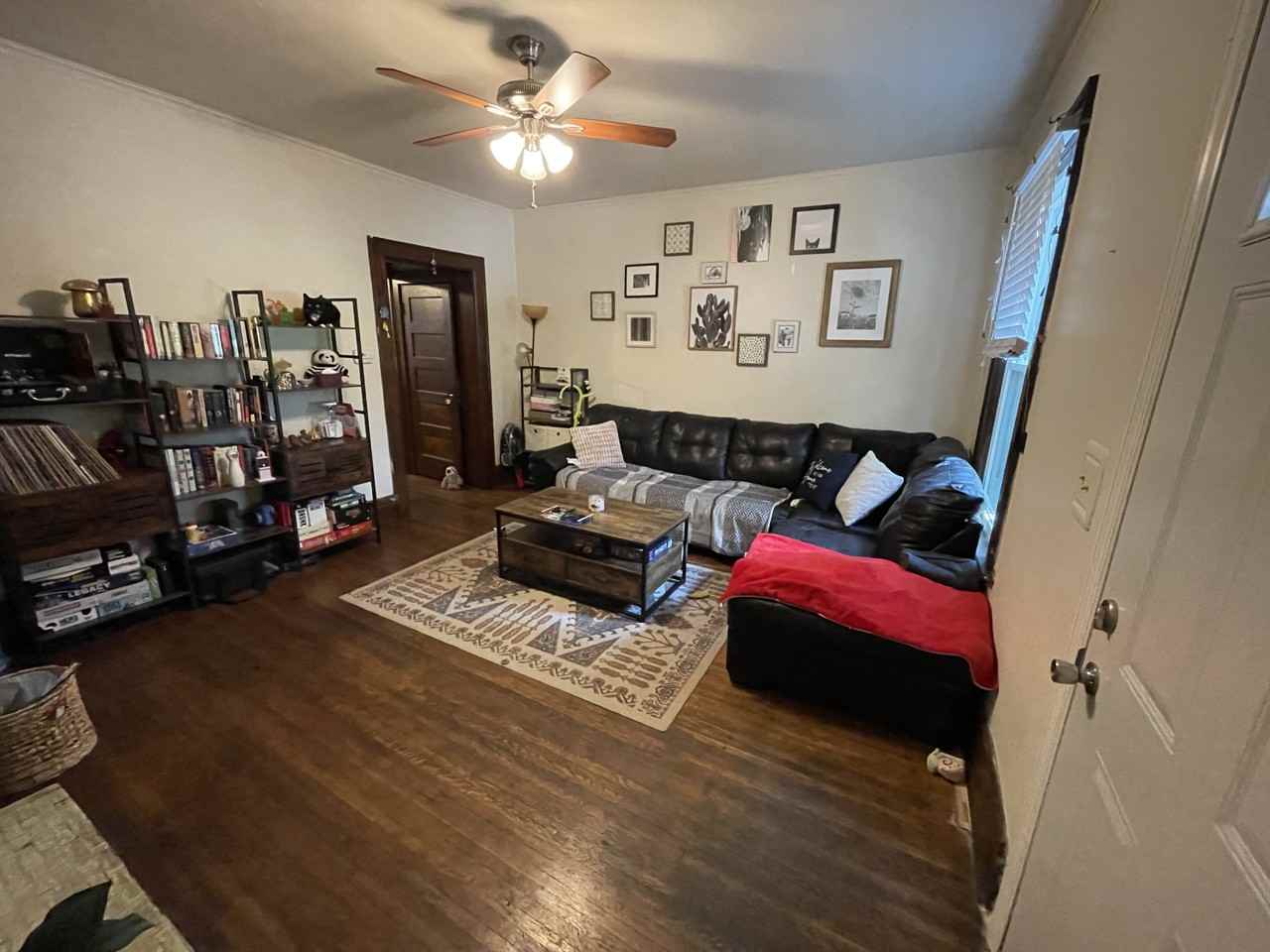 2346 East Ave - Photo 3 of 11