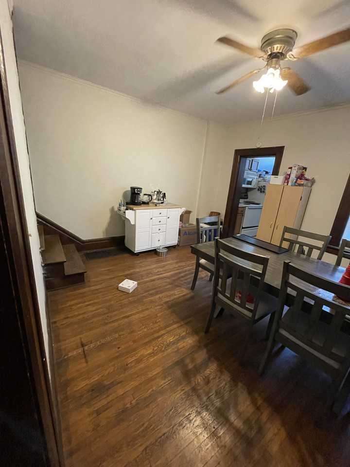 2346 East Ave - Photo 4 of 11