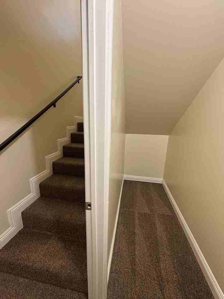 638 West Colden Avenue - Photo 7 of 21