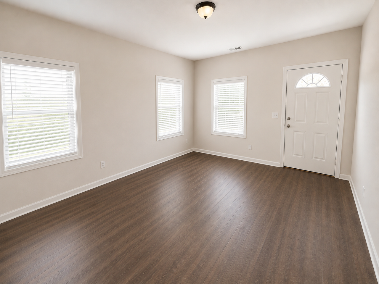 92 E Ash St - Photo 2 of 13