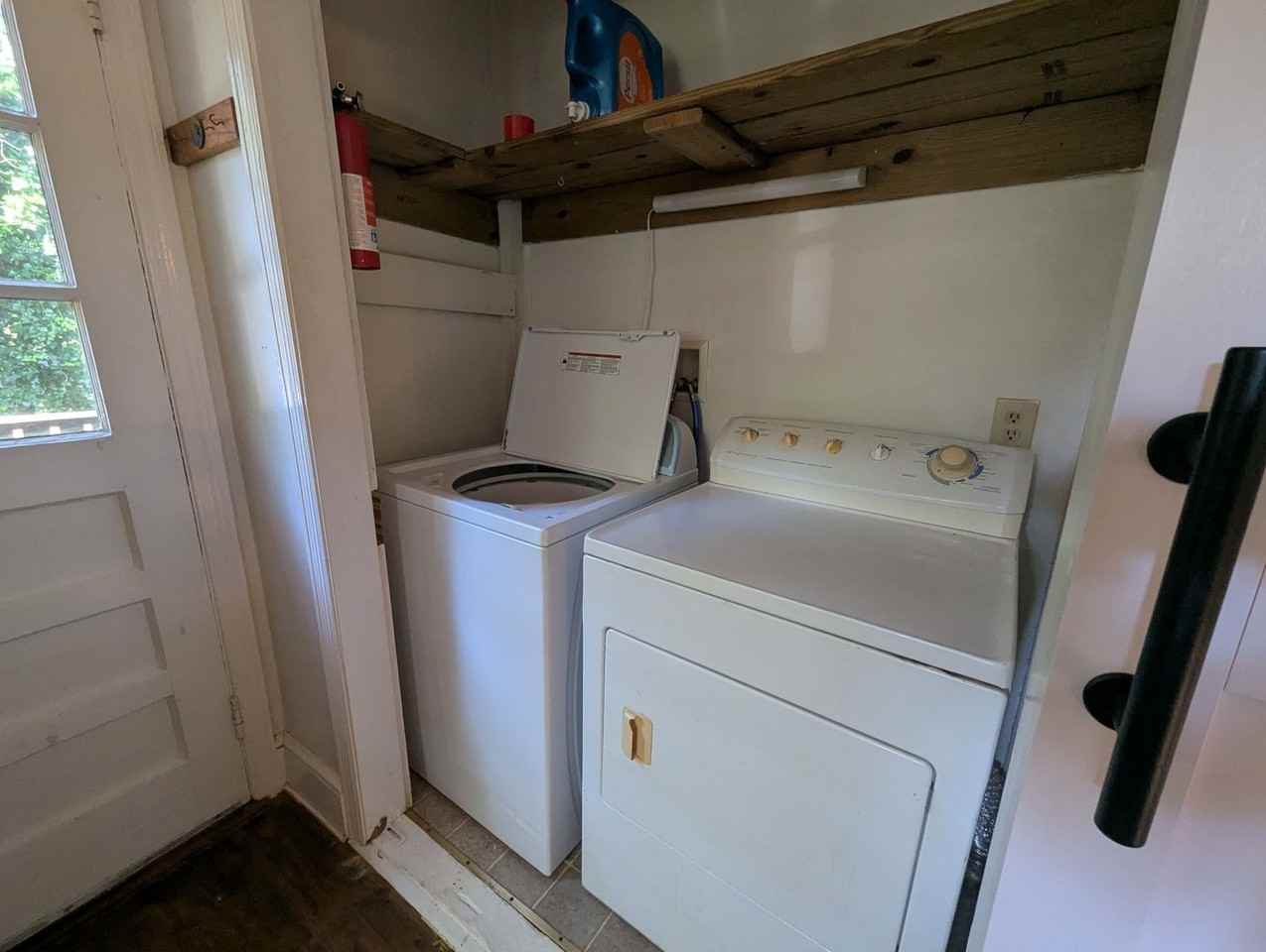 199 Mimosa Dr - Photo 6 of 13