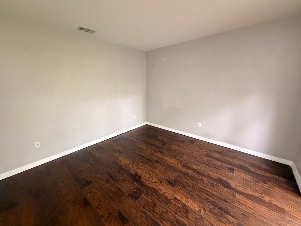 86 Springwood Sq - Photo 6 of 10