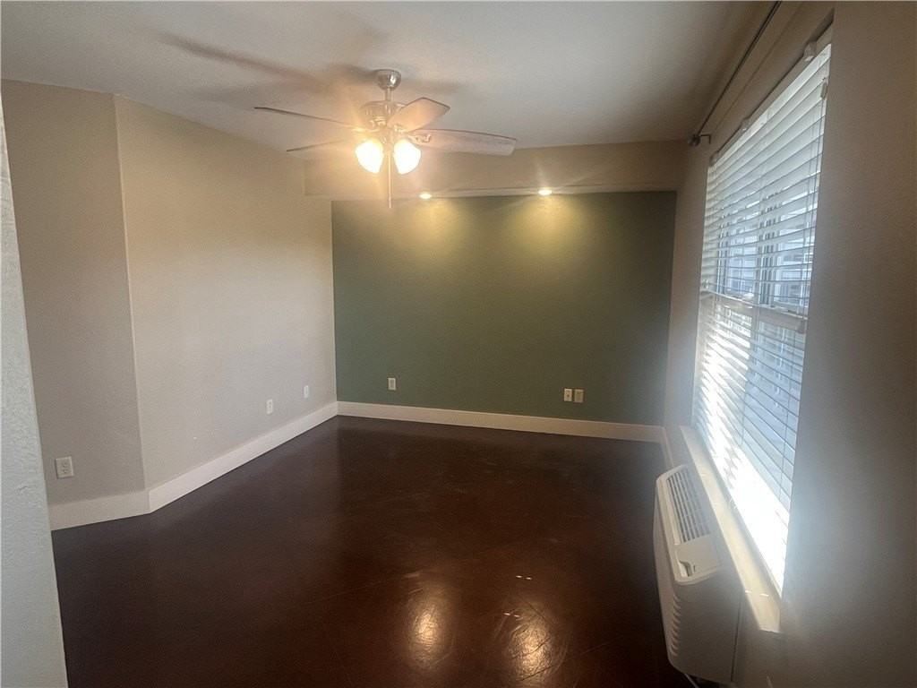 806 W Tahlequah St #B - Photo 5 of 13