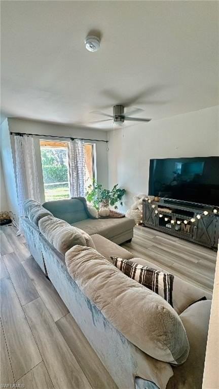 9813 Foxhall Way #3 - Photo 7 of 23