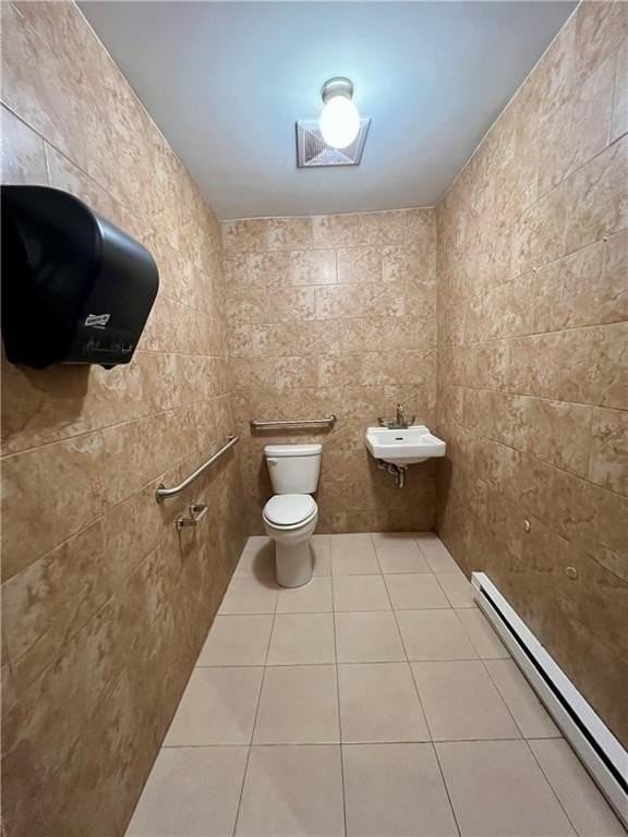 6216 Avenue U - Photo 6 of 8