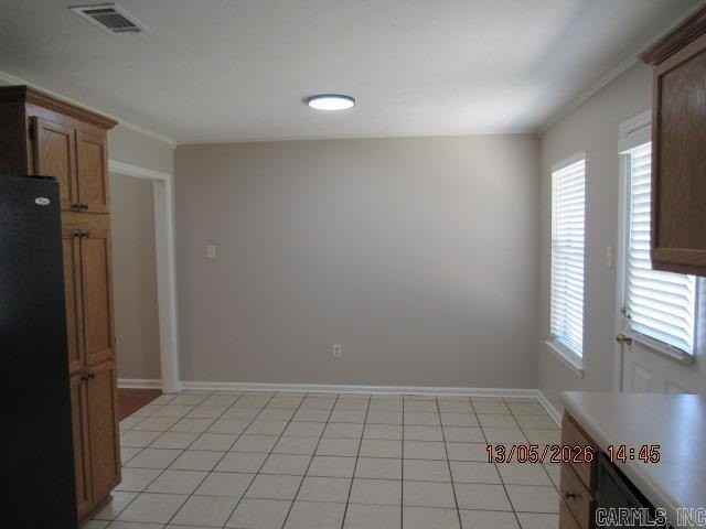 4650 Hawkins Dr - Photo 7 of 17
