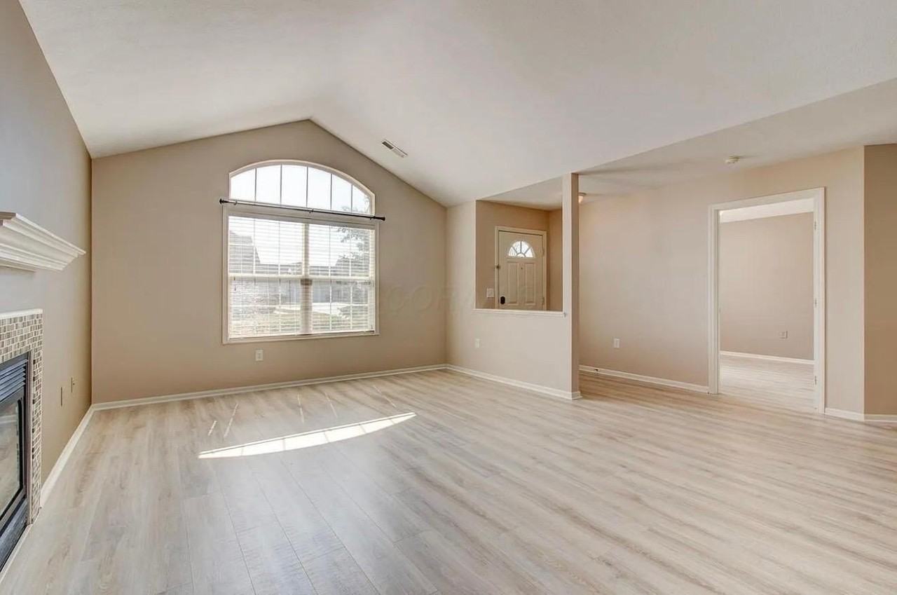5172 Vinings Bnd #5172C - Photo 3 of 32