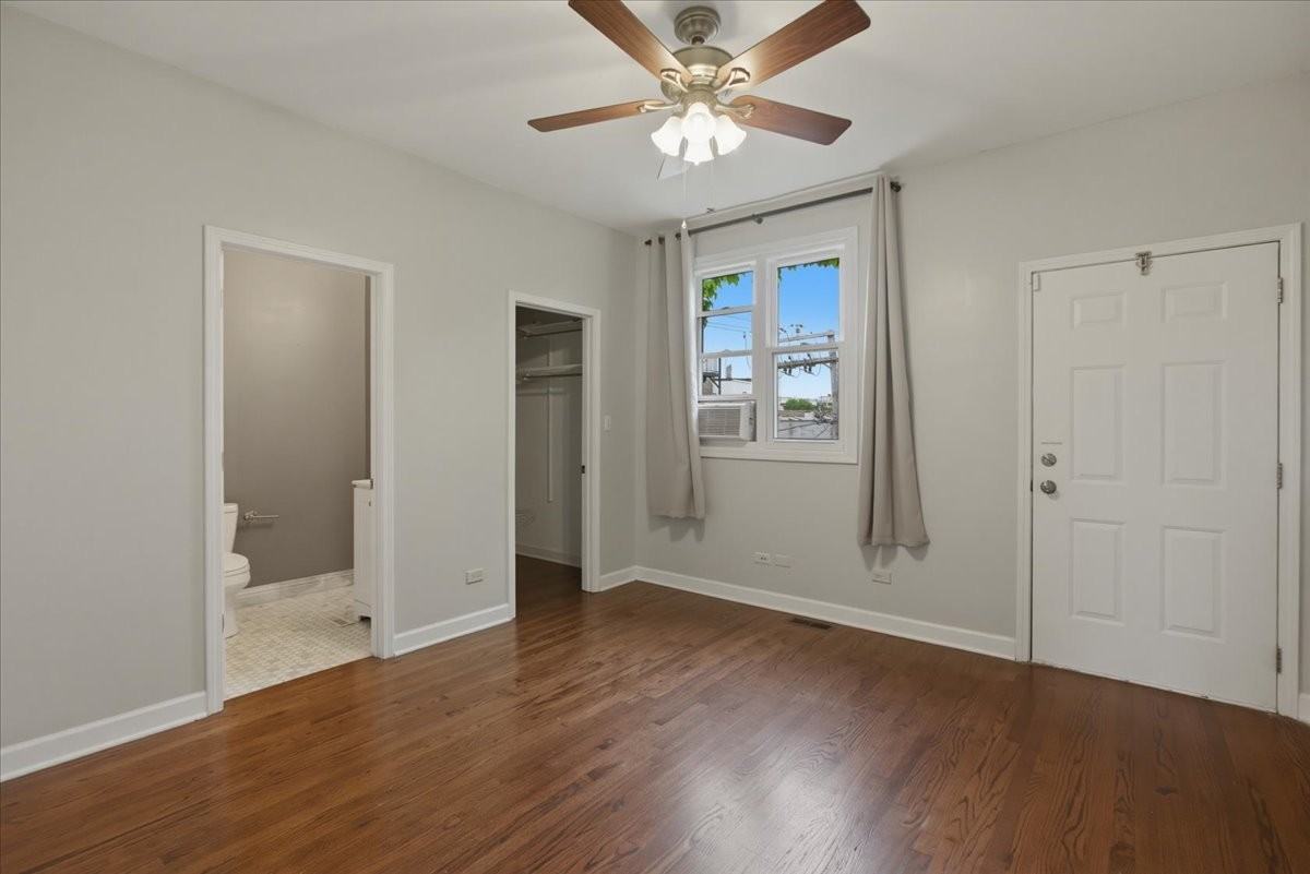 745 N Wood St #TH - Photo 7 of 13
