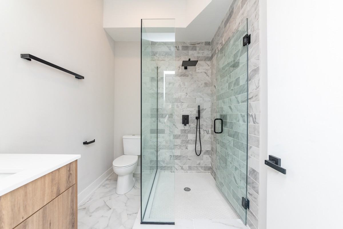 1907 S Racine Ave #2F - Photo 5 of 16