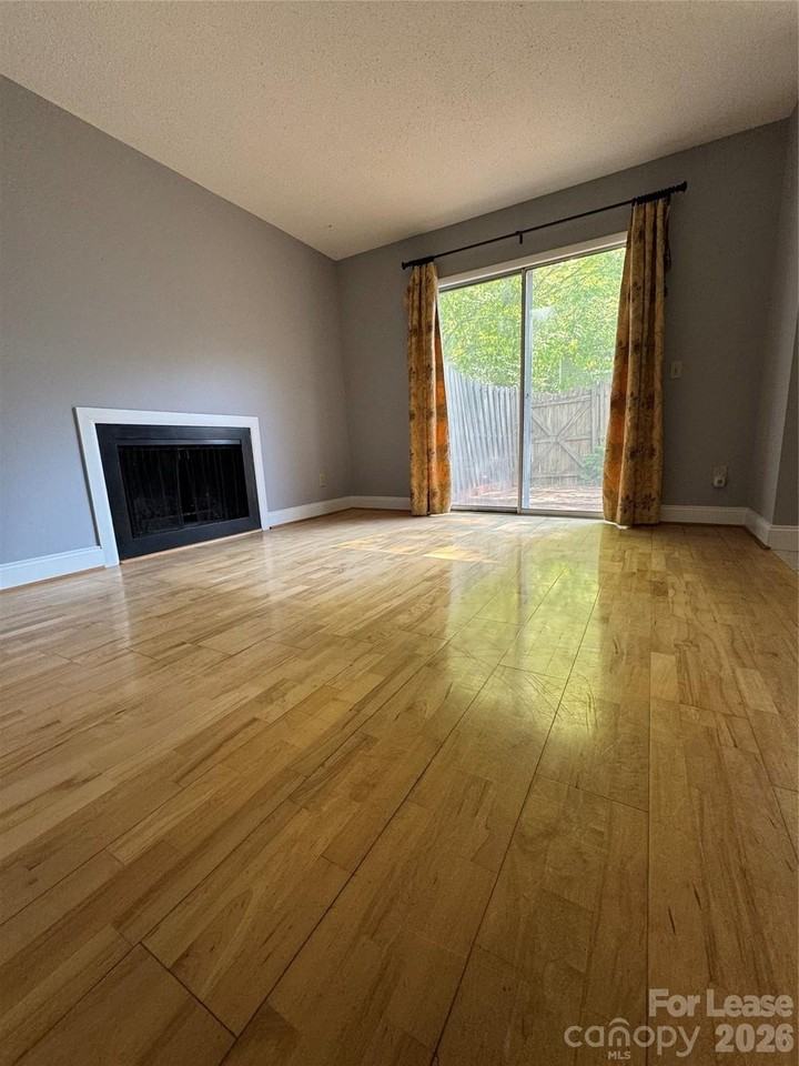 3282 Heathstead Pl - Photo 2 of 19