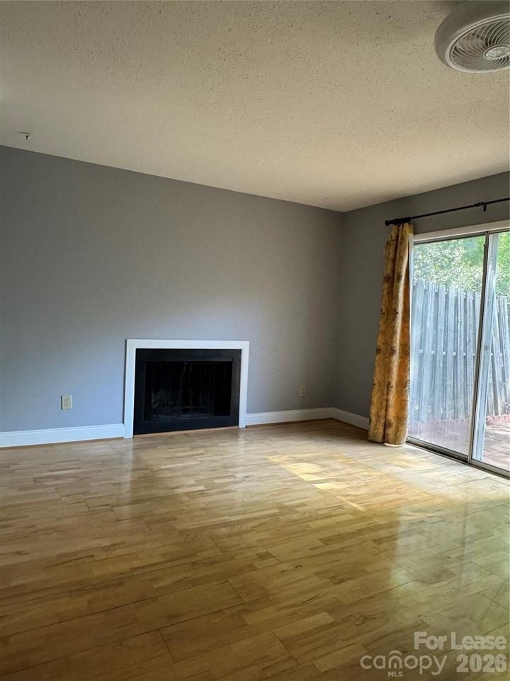 3282 Heathstead Pl - Photo 3 of 19