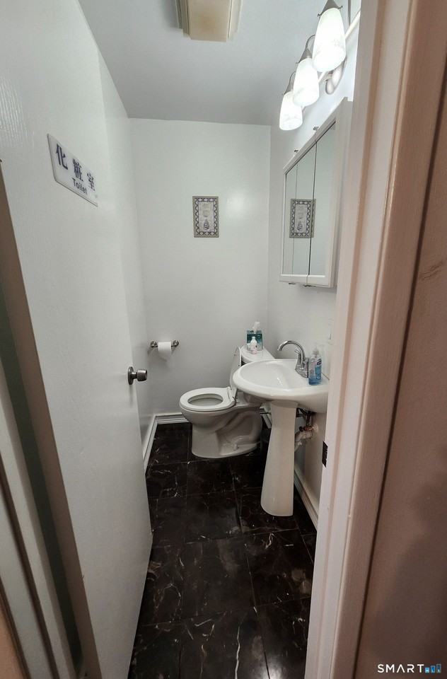 4 Union Ave #8 - Photo 6 of 15