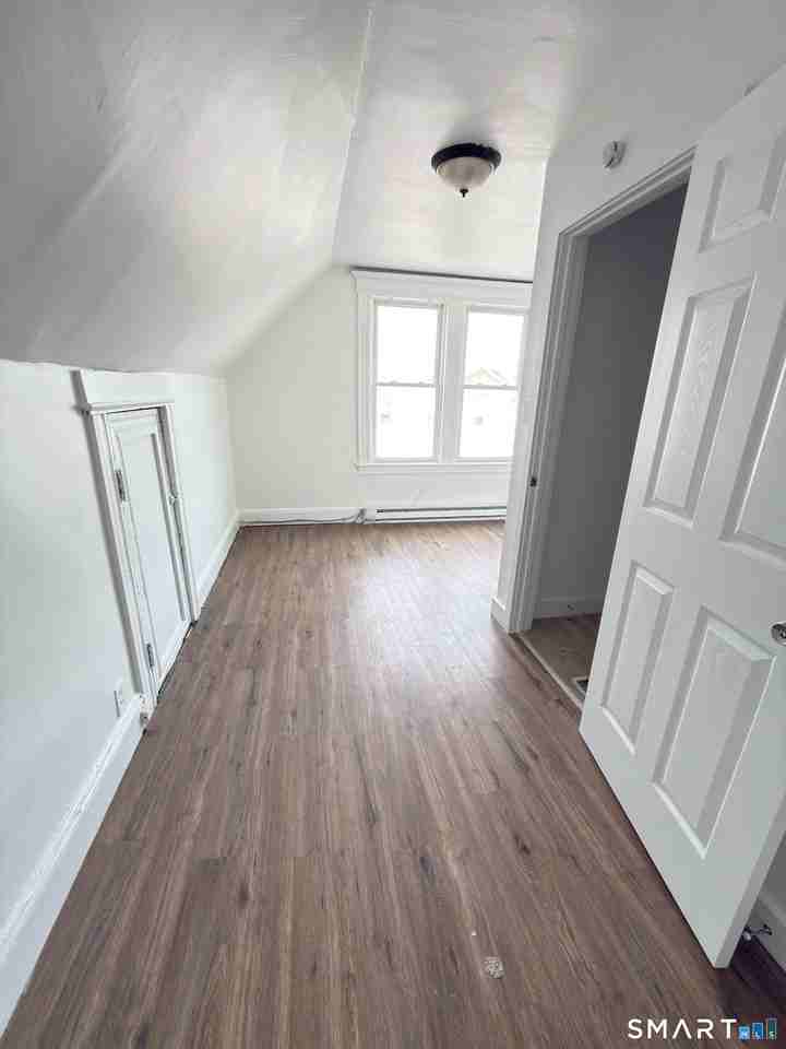 10 Beatrice St #3 - Photo 5 of 5