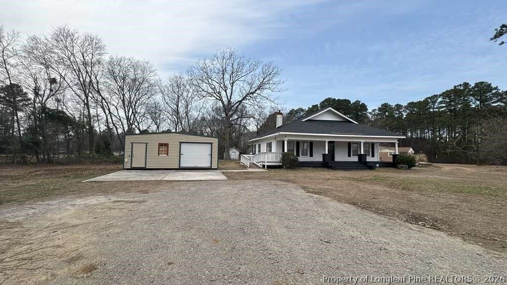 3174 Lindsay Rd - Photo 2 of 28