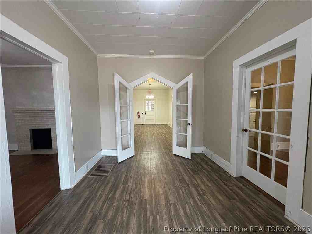 3174 Lindsay Rd - Photo 5 of 28