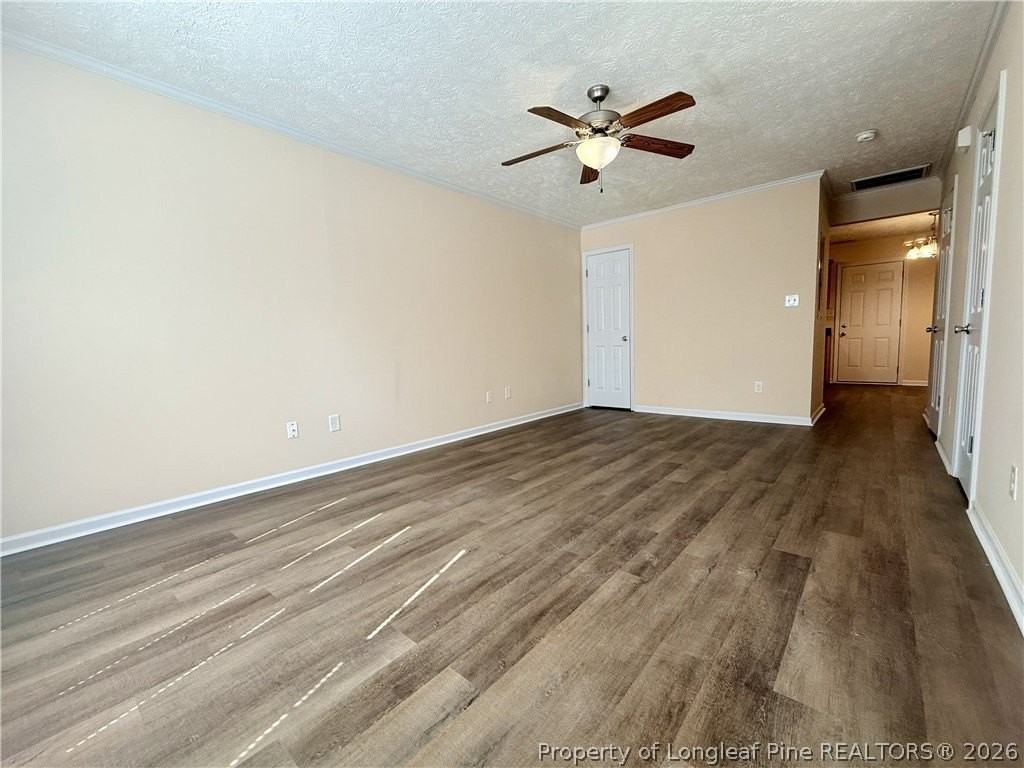 3332 Kenmont Ln #E - Photo 3 of 16