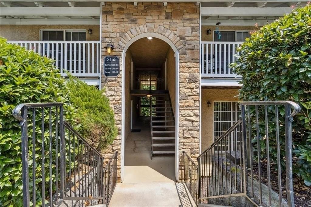 3155 Seven Pines Ct #303 - Photo 2 of 25