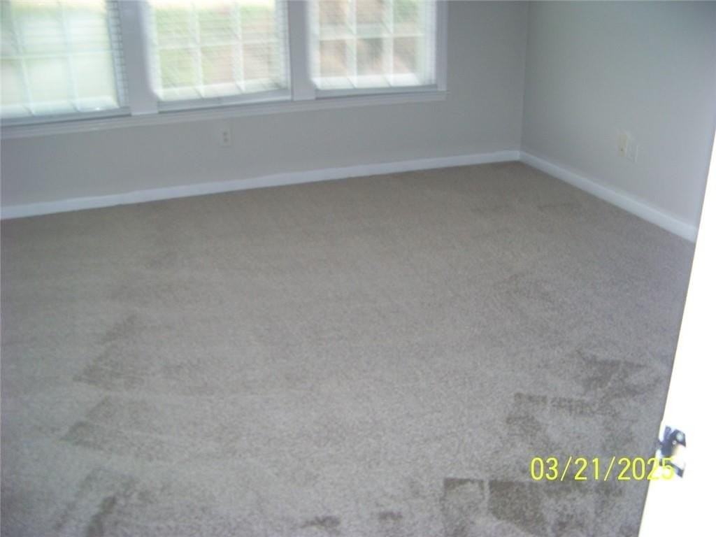 2787 Deerwood Ln Sw - Photo 7 of 13