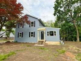 featured image of 124 Half Acre Rd