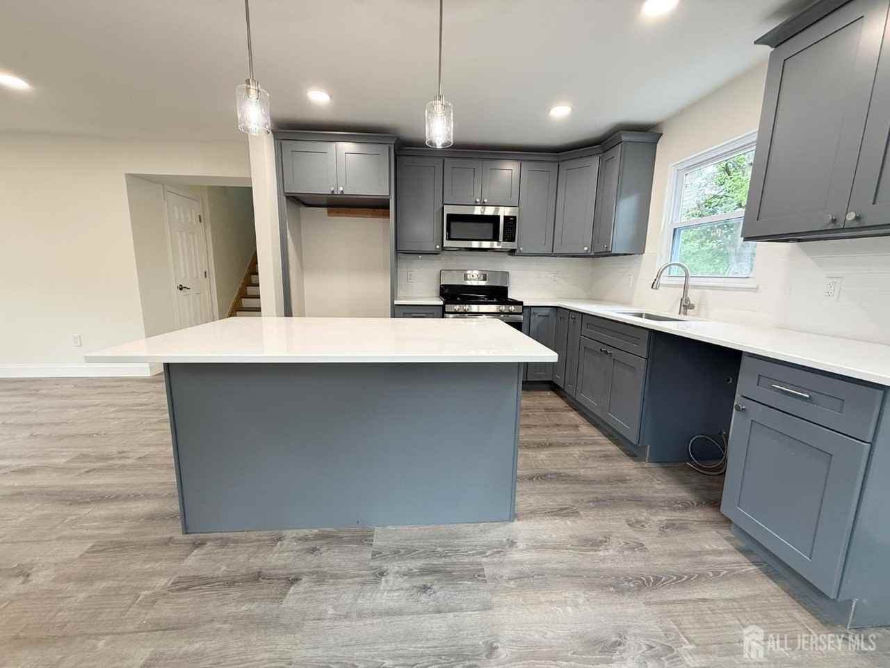 124 Half Acre Rd - Photo 5 of 14