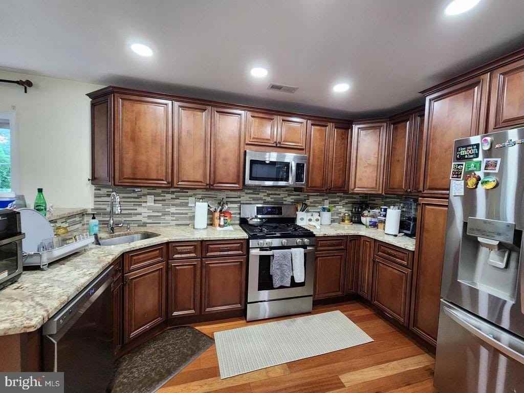 498 Palmer Farm Dr - Photo 7 of 19