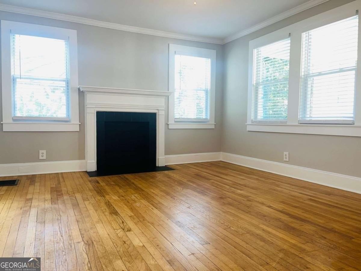 117 Boulevard - Photo 6 of 35