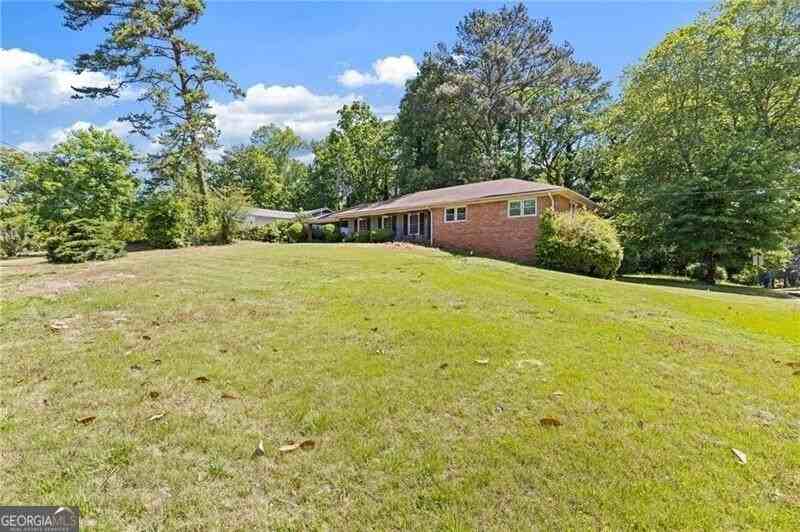 3269 Pamlico Dr Sw - Photo 2 of 27