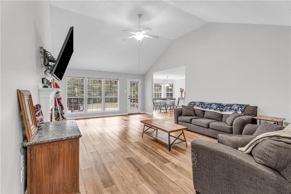 8171 Woodland Hills Dr - Photo 5 of 18