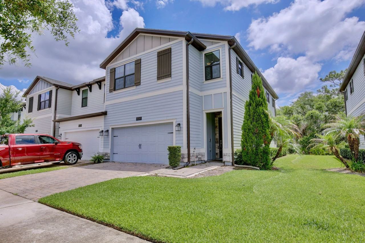 11061 Whistling Pine Way - Photo 2 of 31