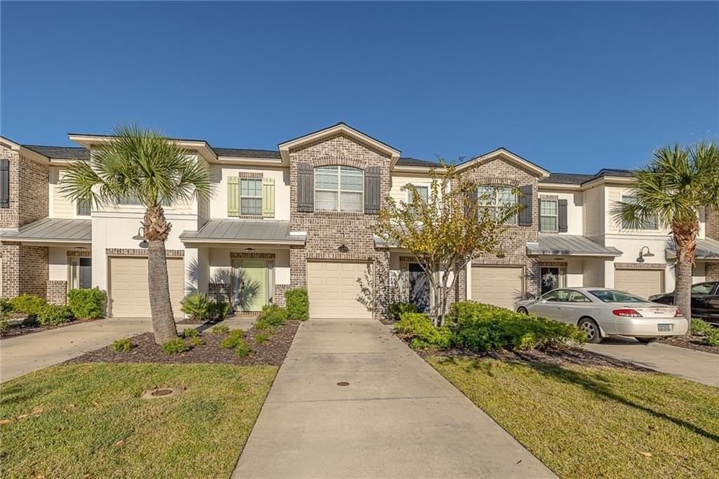 505 Mariners Cir - Photo 2 of 37