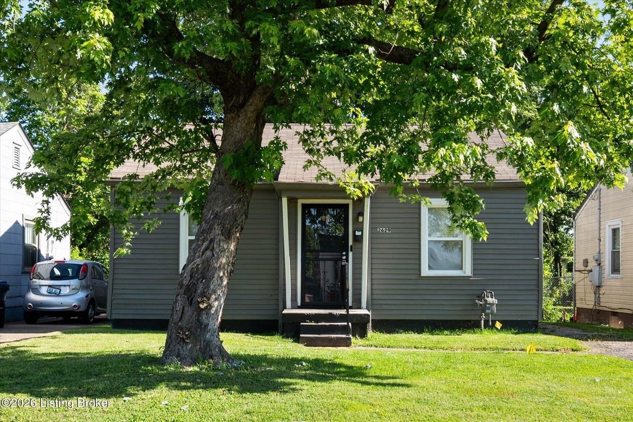 2629 Olive St - Photo 2 of 11